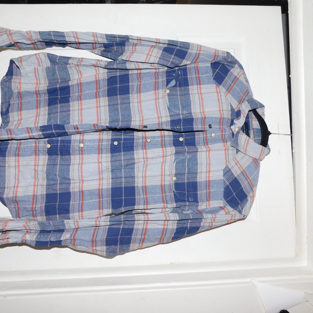 Lucky Brand Blue and White Casual Button Down Shirt